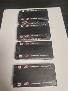 Preview: Verkaufe 4 gebrauchte 2S 120C Intellect 4800mAh MC3 LIPO HV Akkus