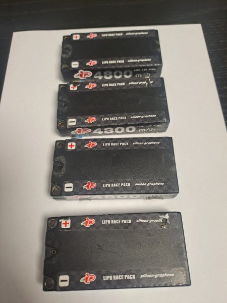 Verkaufe 4 gebrauchte 2S 120C Intellect 4800mAh MC3 LIPO HV Akkus